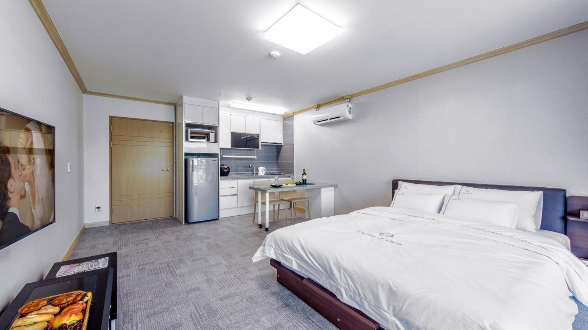 Onda D'Oro Hostel Yeosu Εξωτερικό φωτογραφία